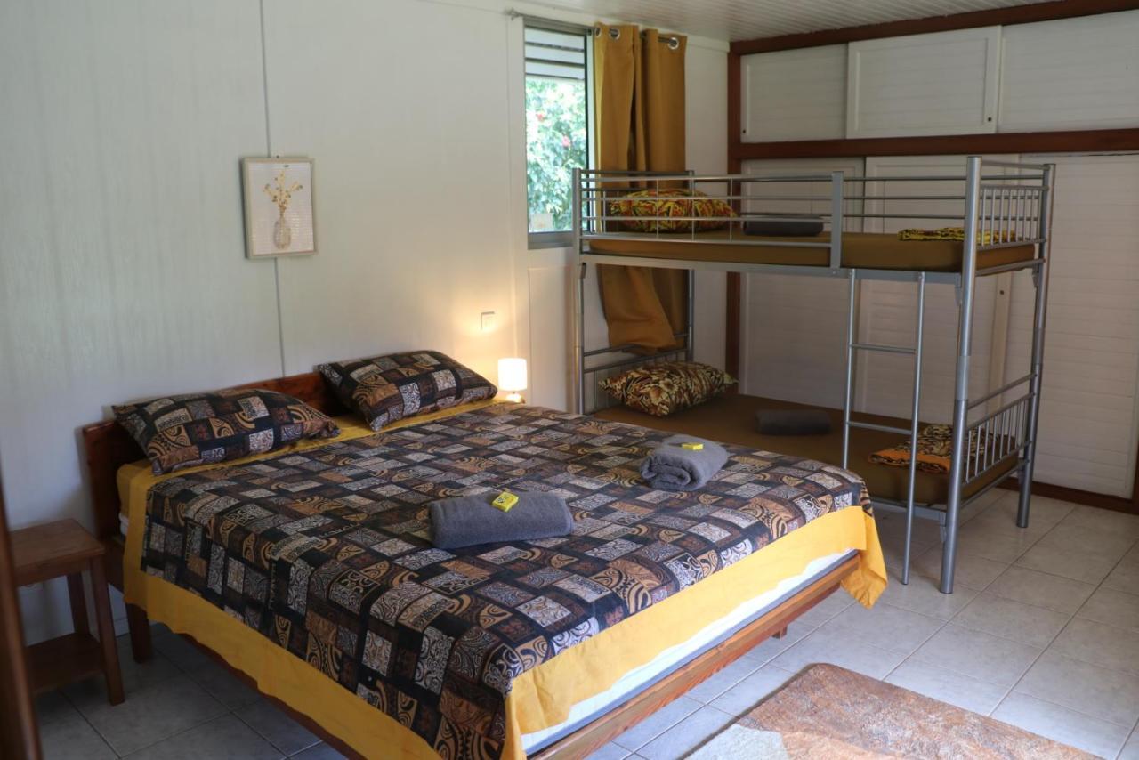 Tevihouse 2 Bedrooms House Or-And Bungalow With Pool Taravao Exterior photo